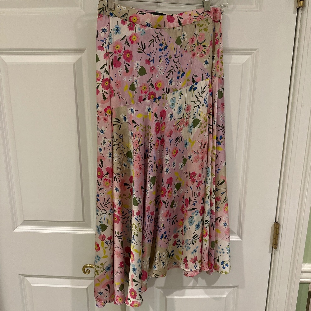 Zara floral asymmetrical skirt with slit